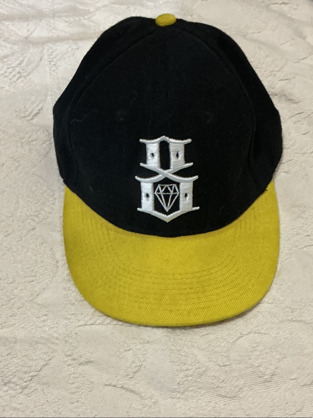 Rebel eight snap back